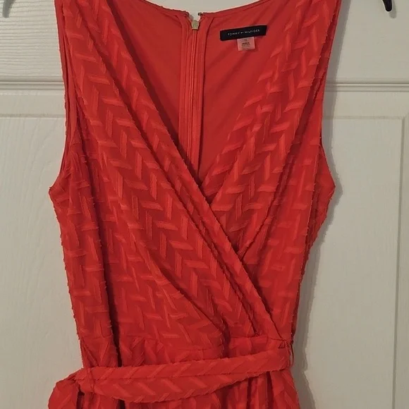 Tommy Hilfiger Coral Sleeveless V-neck Sundress - Picture 2 of 8
